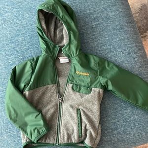 Like new boys Columbia jacket